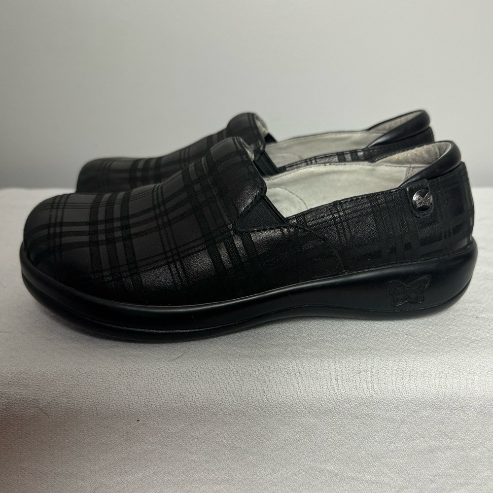 Alegria Keli Plaid‎ To Meet You Slip-ons. Size 37